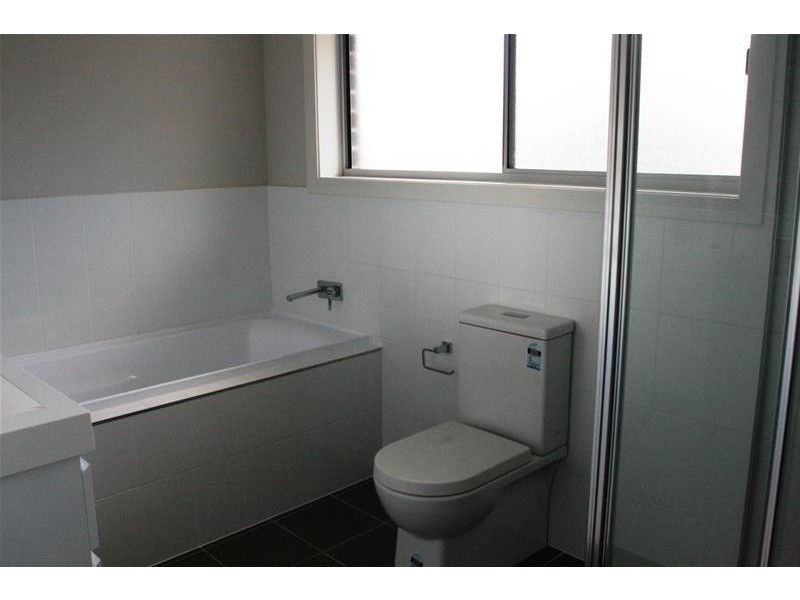 21 Alamar Crescent, Quakers Hill NSW 2763