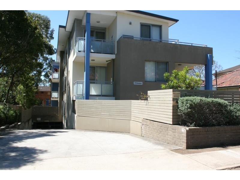 273 Dunmore Street, Pendle Hill NSW 2145