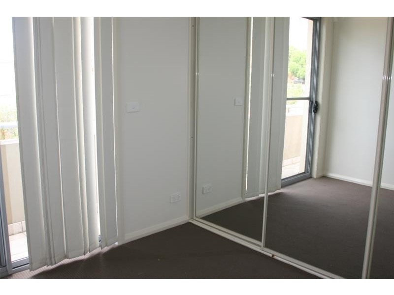 273 Dunmore Street, Pendle Hill NSW 2145