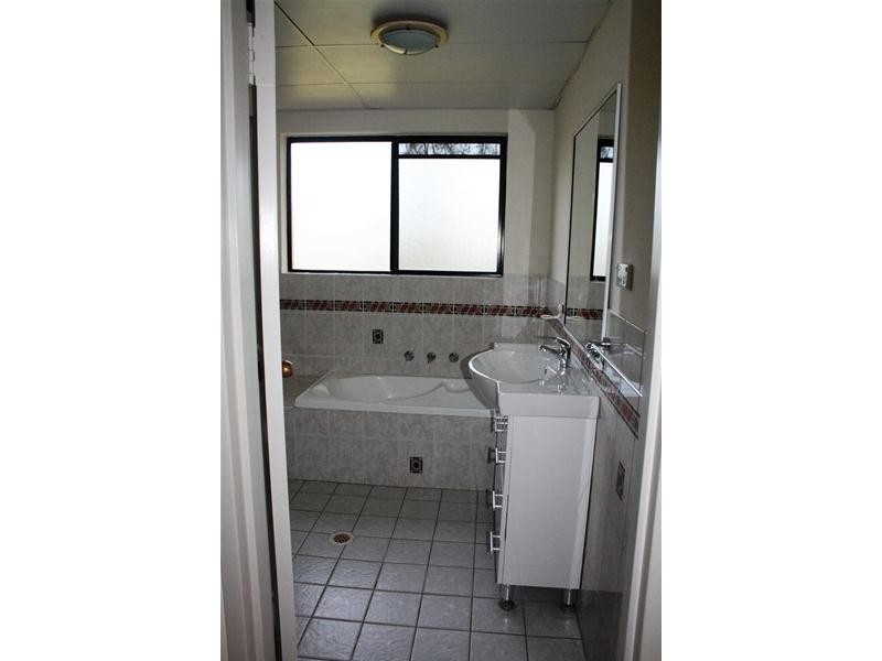 18/18-20 Blaxcell Street, Granville NSW 2142