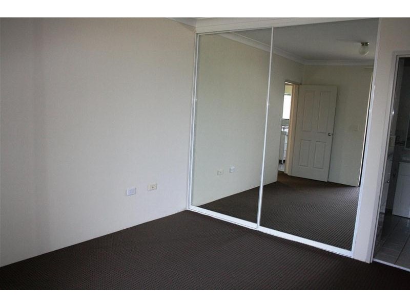 18/18-20 Blaxcell Street, Granville NSW 2142