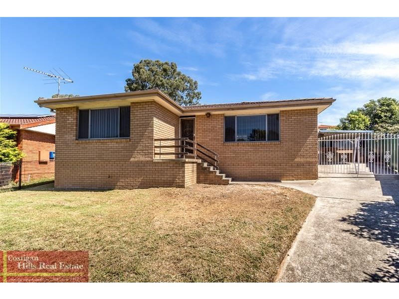4 Marx Place, Quakers Hill NSW 2763