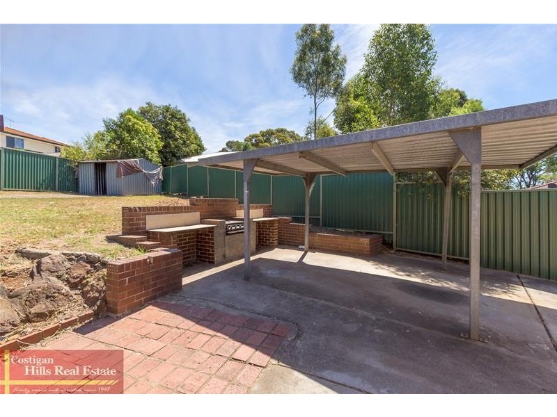 4 Marx Place, Quakers Hill NSW 2763