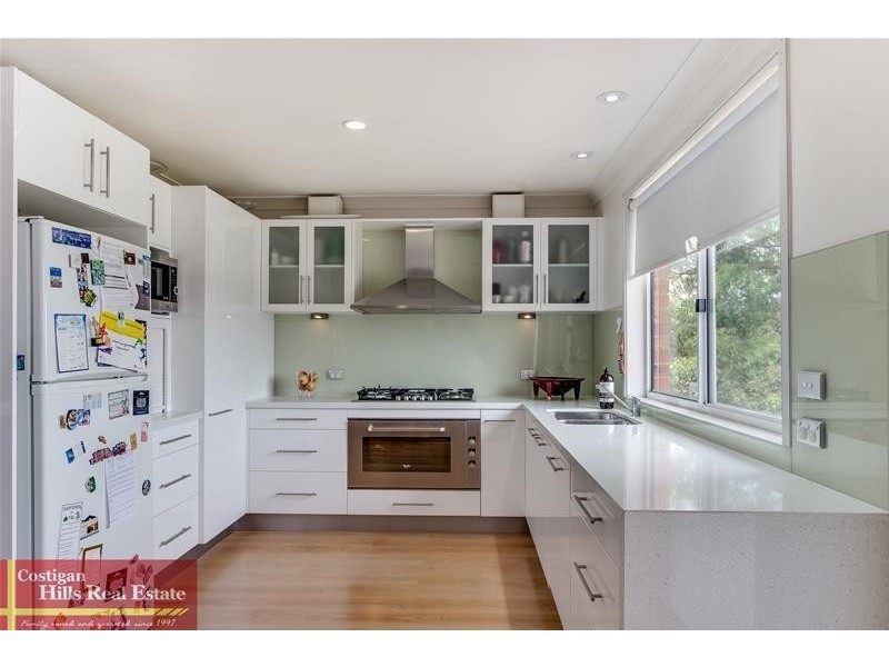 13 Samuel Place, Quakers Hill NSW 2763