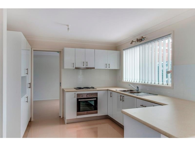 48 Pendley Crescent, Quakers Hill NSW 2763