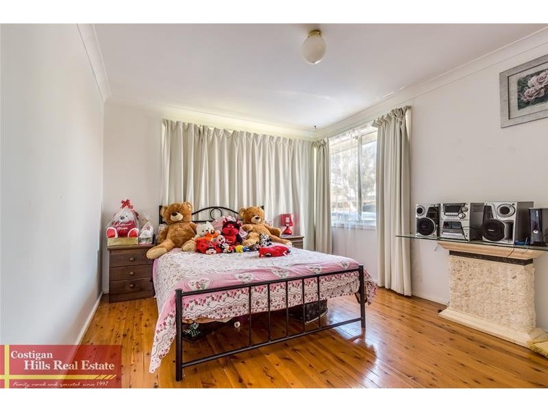 25 Caratel Crescent, Marayong NSW 2148