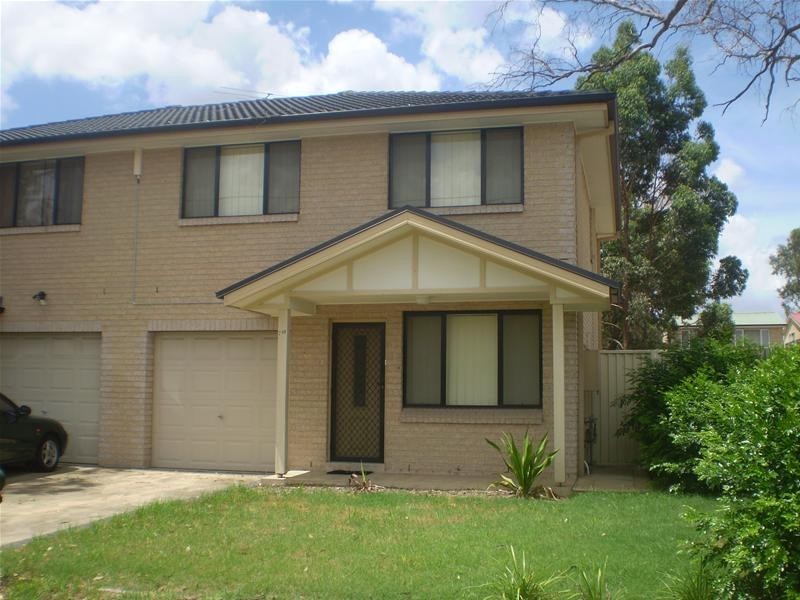 1/29 Douglas Road, Quakers Hill NSW 2763