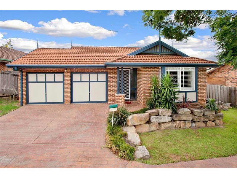 18 Catania Avenue, Quakers Hill NSW 2763