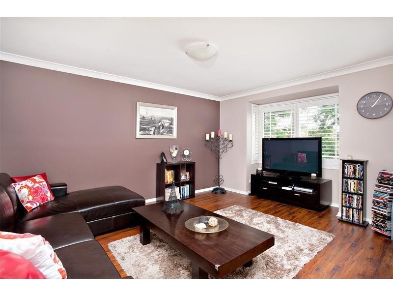 18 Catania Avenue, Quakers Hill NSW 2763