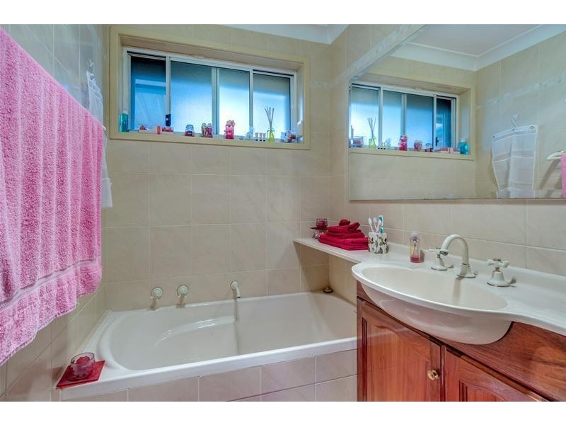 11 Sherborne Place, Glendenning NSW 2761