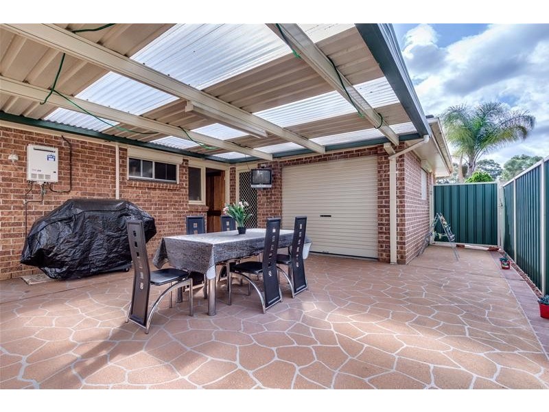 11 Sherborne Place, Glendenning NSW 2761