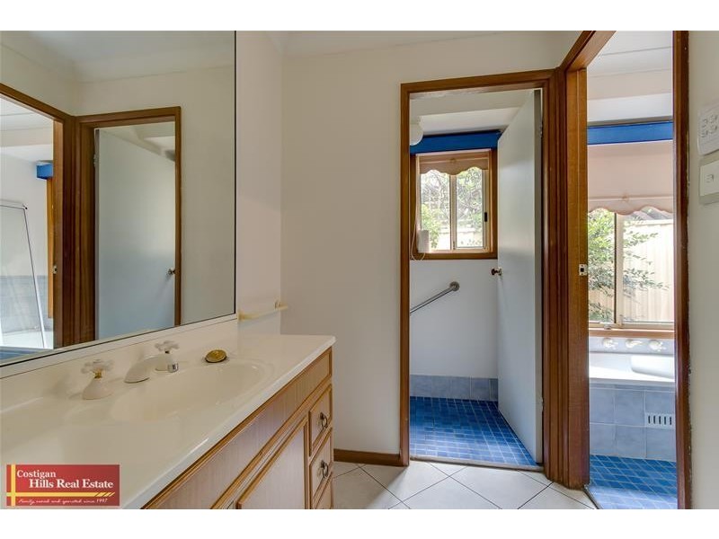 105 Farnham Road, Quakers Hill NSW 2763