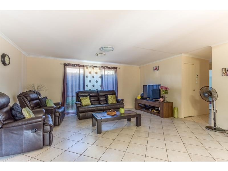 13 Loring Place, Quakers Hill NSW 2763