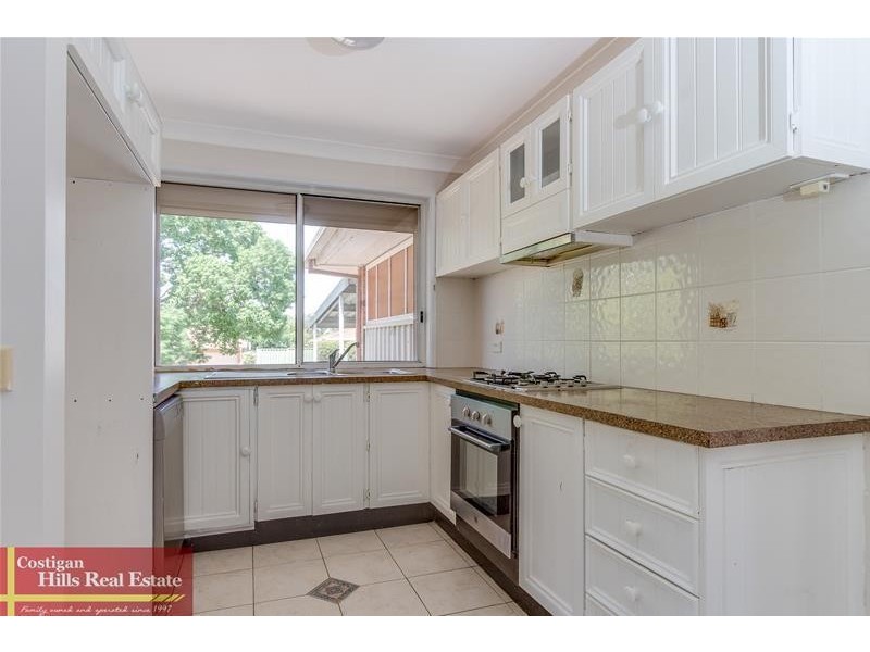 4 Crispin Place, Quakers Hill NSW 2763