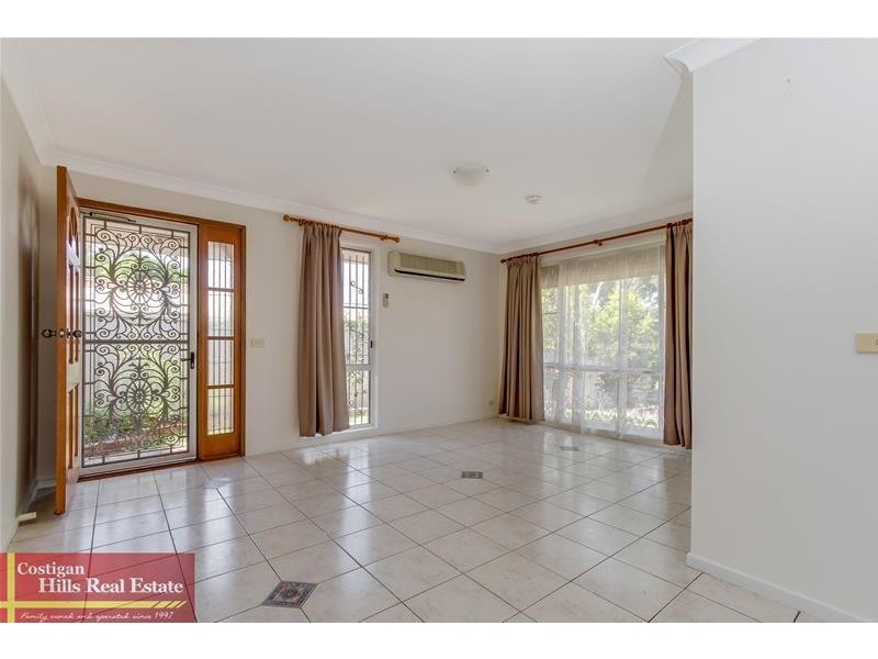 4 Crispin Place, Quakers Hill NSW 2763