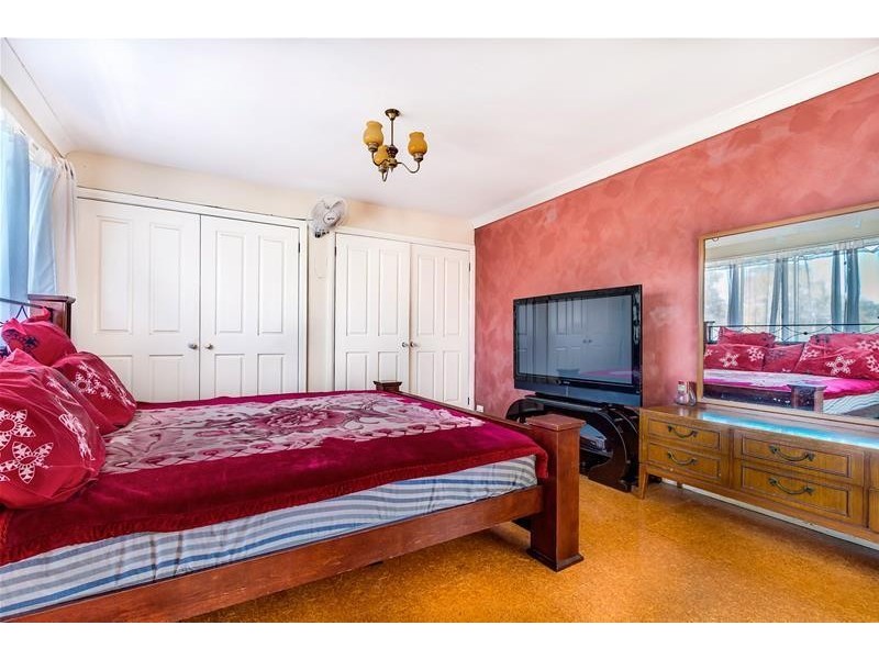 25 Caratel Crescent, Marayong NSW 2148