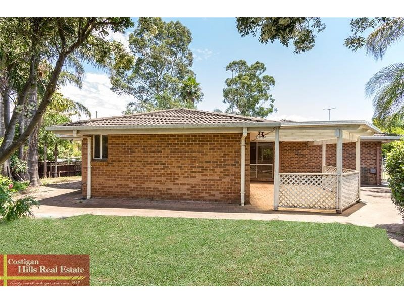11 Erna Place, Quakers Hill NSW 2763