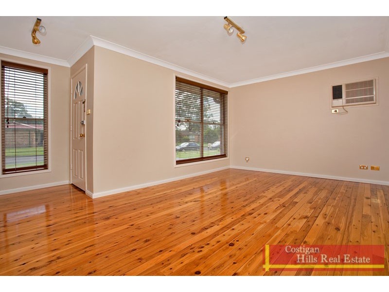 43 Fuchsia Crescent, Quakers Hill NSW 2763