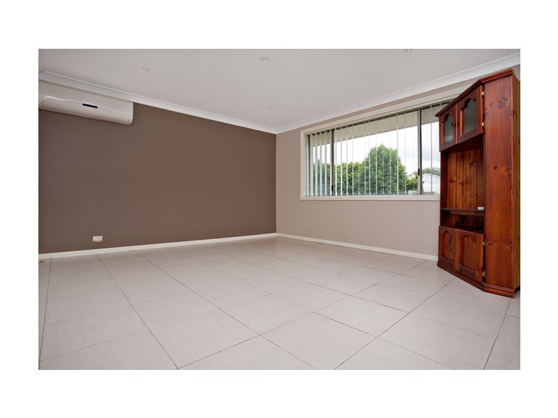 32 Kenneth Crescent, Dean Park NSW 2761