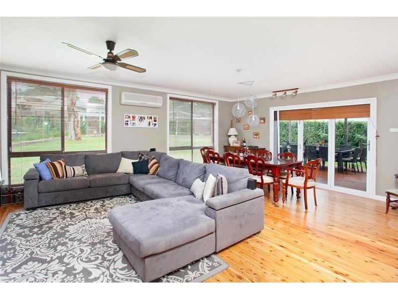 8 Marx Place, Quakers Hill NSW 2763