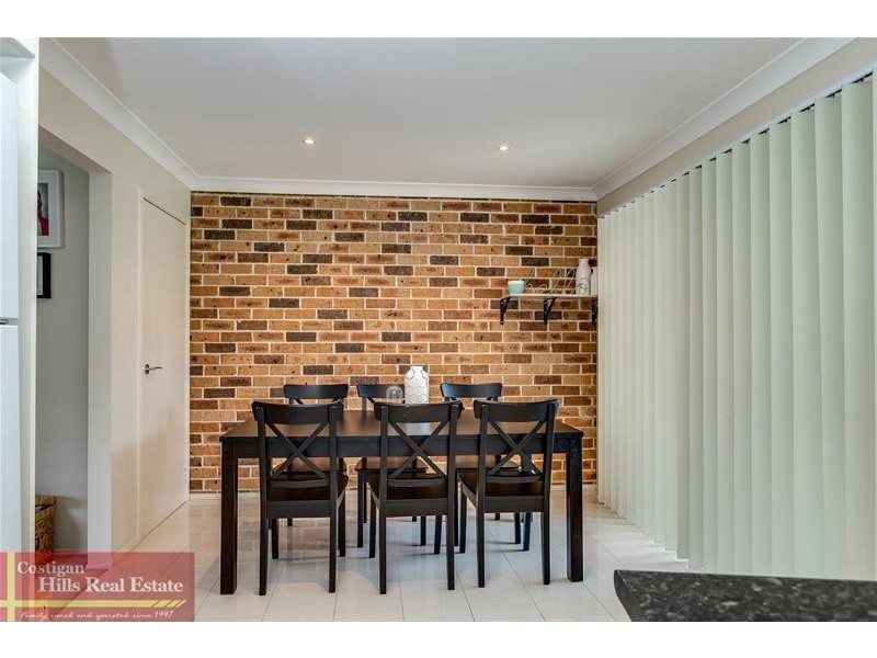 2/64 Kennington Avenue, Quakers Hill NSW 2763