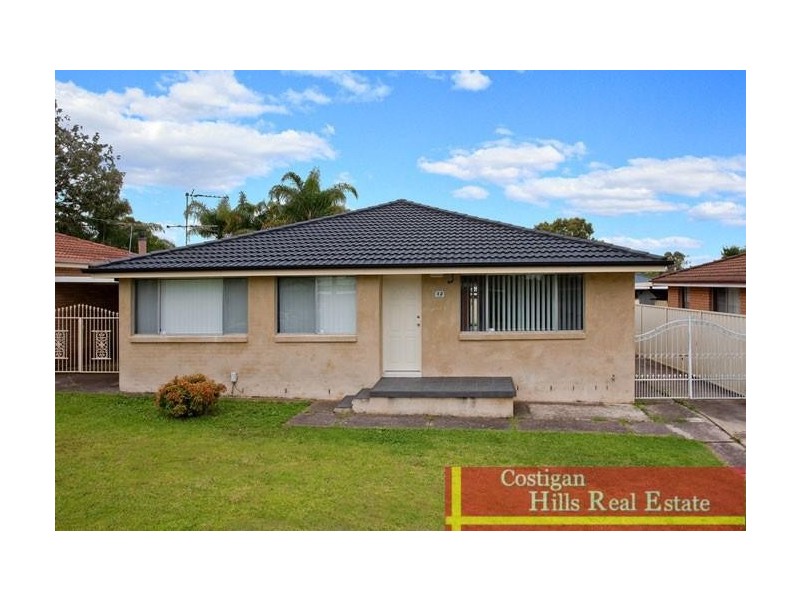 32 Kenneth Crescent, Dean Park NSW 2761