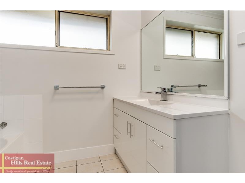 1/27 Stanbury Place, Quakers Hill NSW 2763