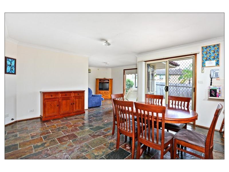 16 Refalo Place, Quakers Hill NSW 2763