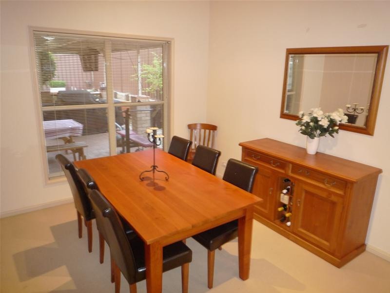 137 Walker Street, Quakers Hill NSW 2763