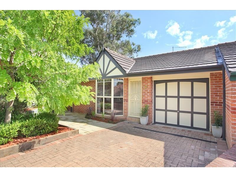 2B Denton Grove, Quakers Hill NSW 2763