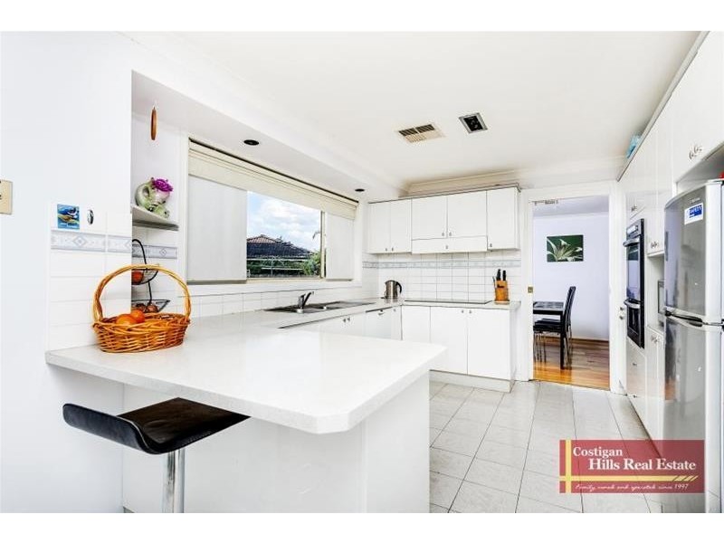 12 Flax Place, Quakers Hill NSW 2763