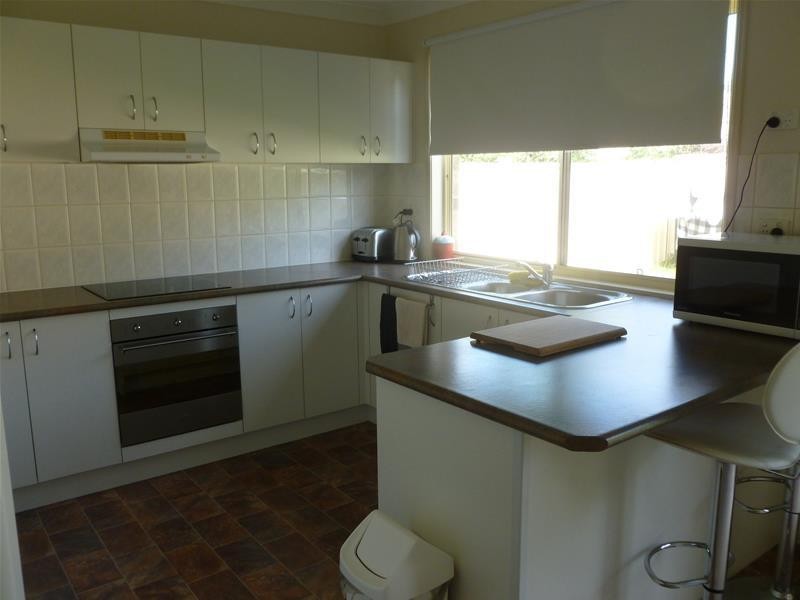 48 Manorhouse Boulevard, Quakers Hill NSW 2763