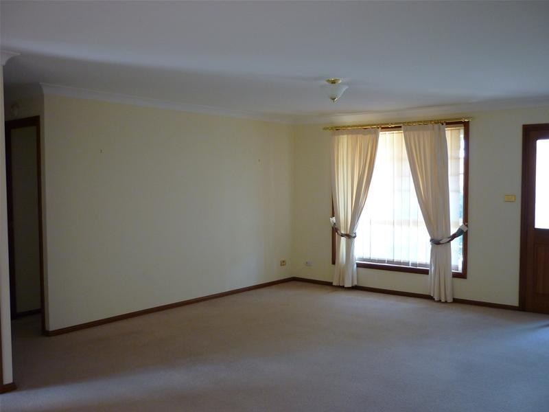 1B Wakely Avenue, Quakers Hill NSW 2763