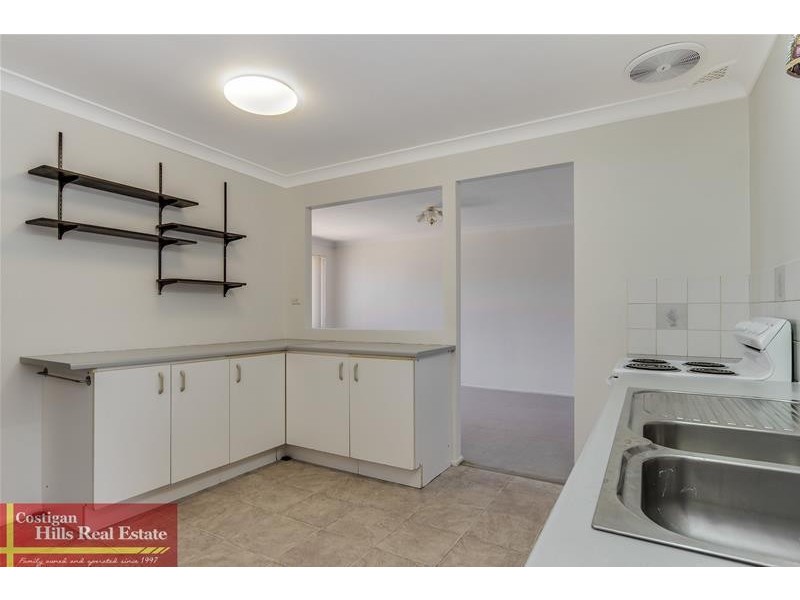 10 Chisholm Street, Quakers Hill NSW 2763