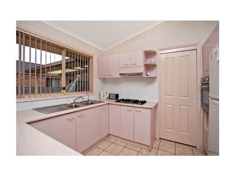 42 Willow Grove, Plumpton NSW 2761