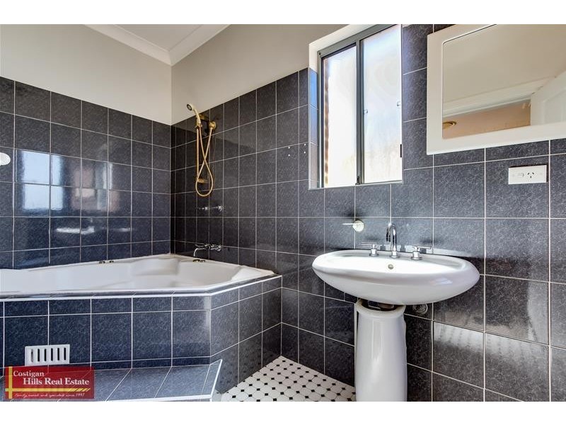 1 Kashmir Avenue, Quakers Hill NSW 2763