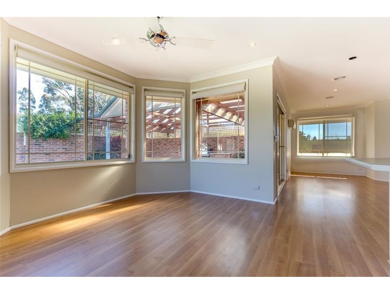 22 Calandra Avenue, Quakers Hill NSW 2763