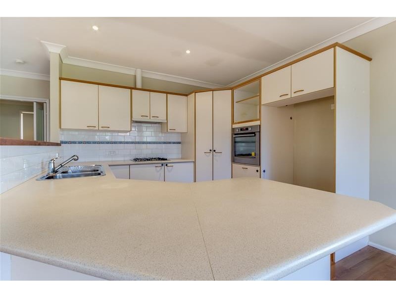 22 Calandra Avenue, Quakers Hill NSW 2763