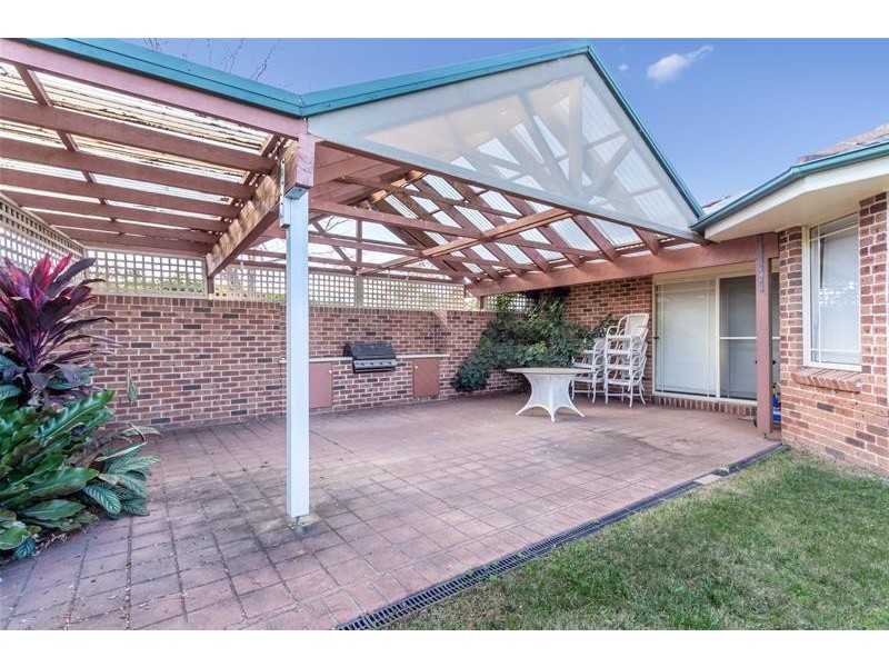 22 Calandra Avenue, Quakers Hill NSW 2763