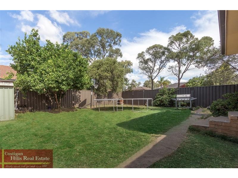 1 Sycamore Crescent, Quakers Hill NSW 2763