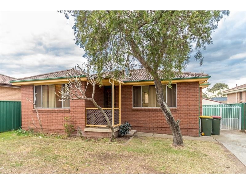 3 Sandell Place, Dean Park NSW 2761