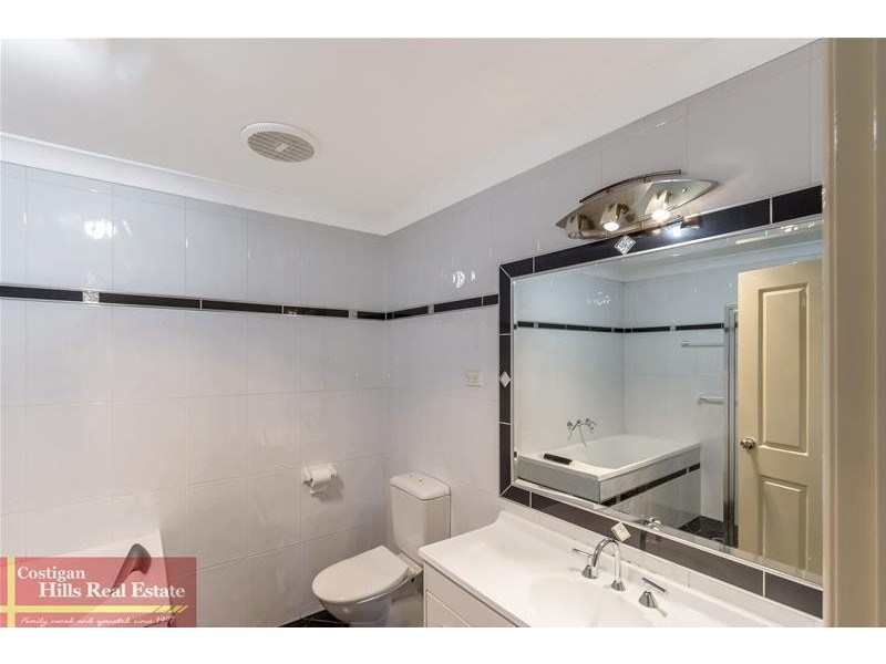 53 Cowper Circle, Quakers Hill NSW 2763