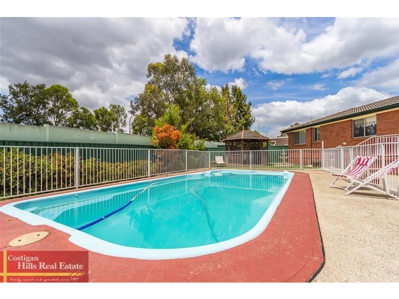 8 Cini Place, Quakers Hill NSW 2763