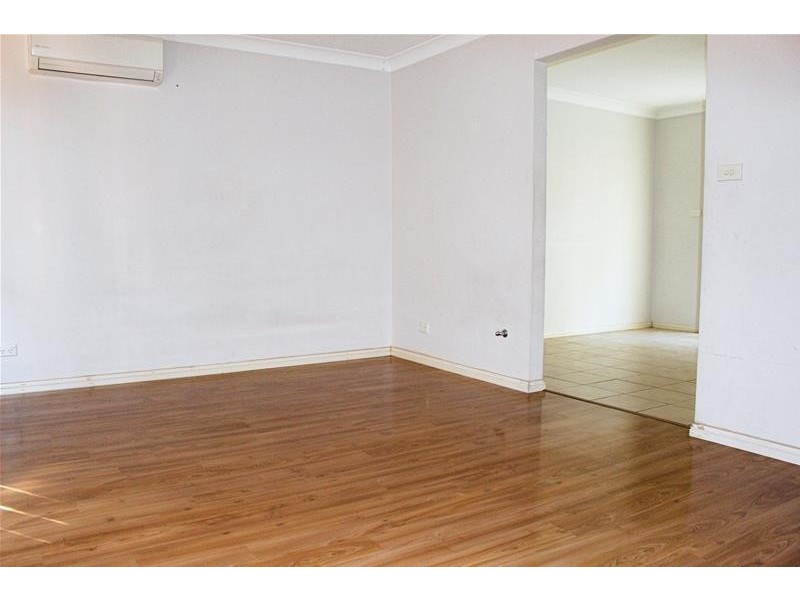 11/16 Hillcrest Road, Quakers Hill NSW 2763