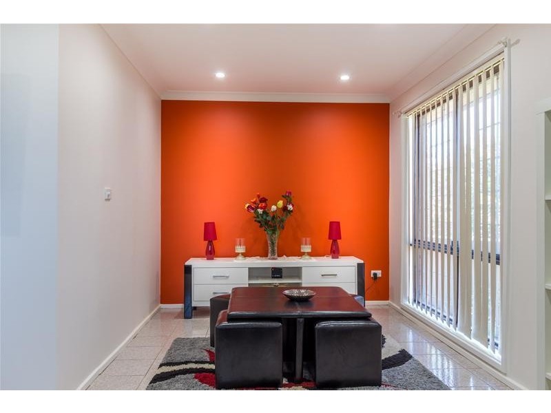 2 Ottley Street, Quakers Hill NSW 2763