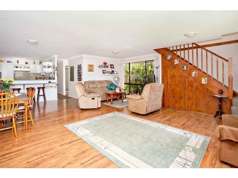 33 Mansion Court, Quakers Hill NSW 2763