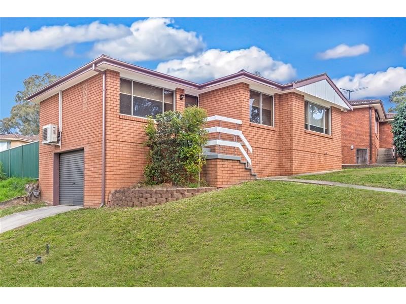 2 Marx Place, Quakers Hill NSW 2763
