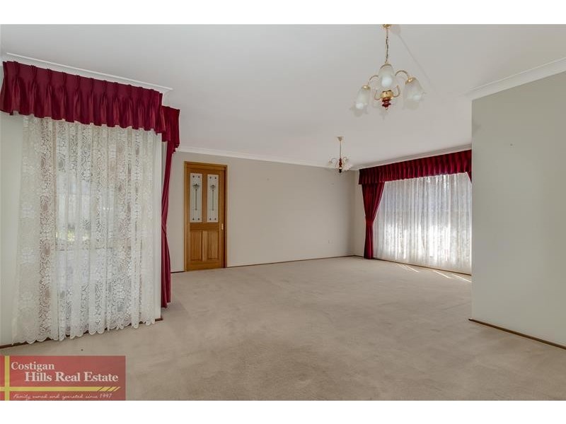 13 Wakely Avenue, Quakers Hill NSW 2763