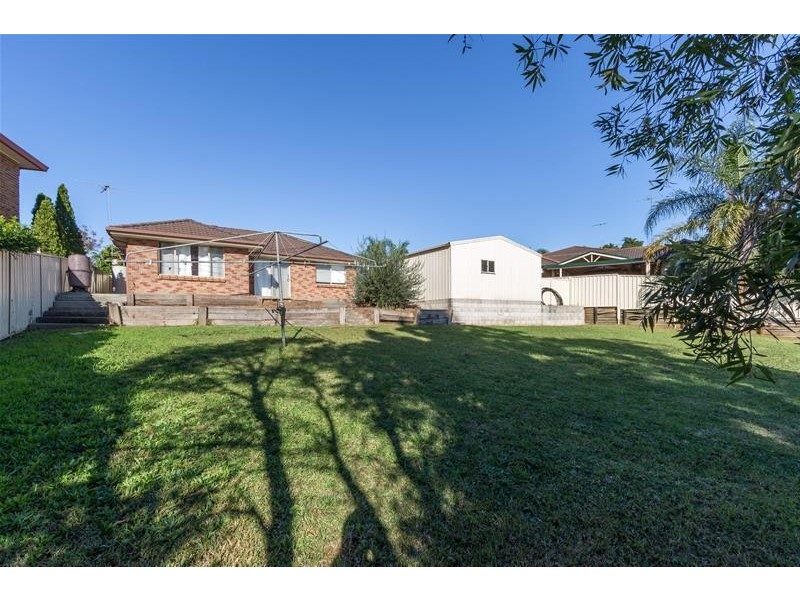13 Glover Avenue, Quakers Hill NSW 2763