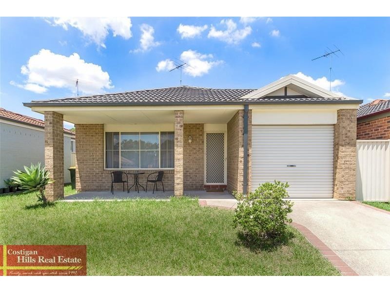 48 Manorhouse Boulevard, Quakers Hill NSW 2763